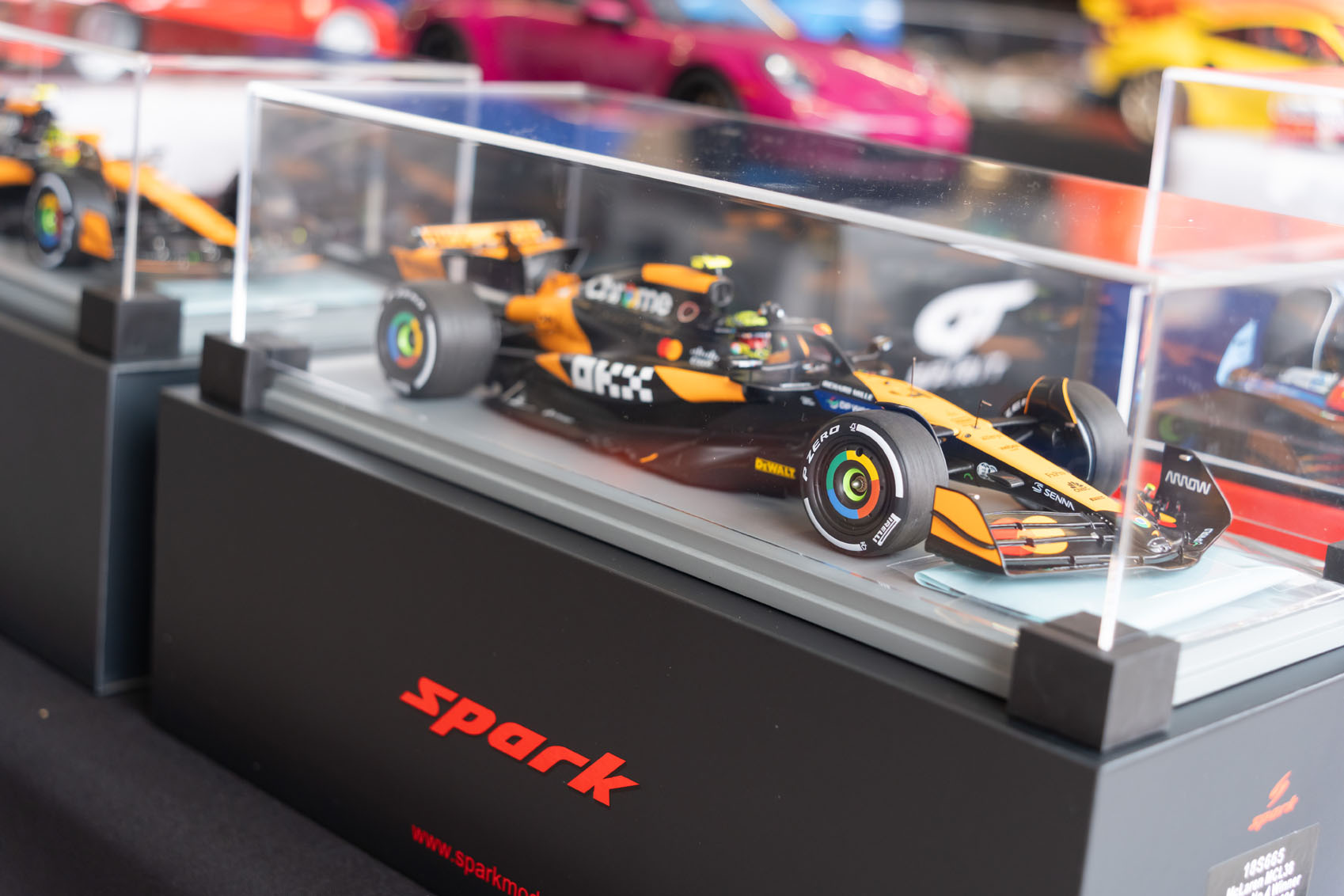 HX26-DSC00498Pit-Lane-Products027