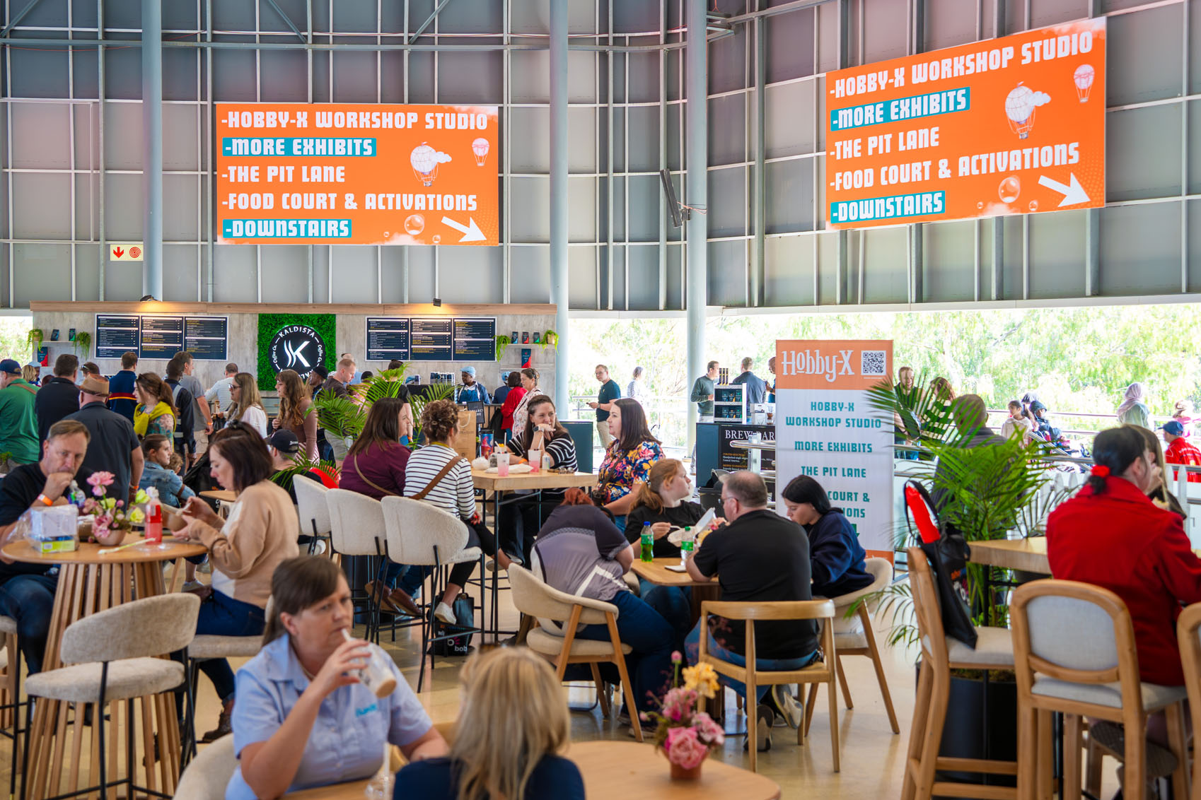 HX26-Post-Show042